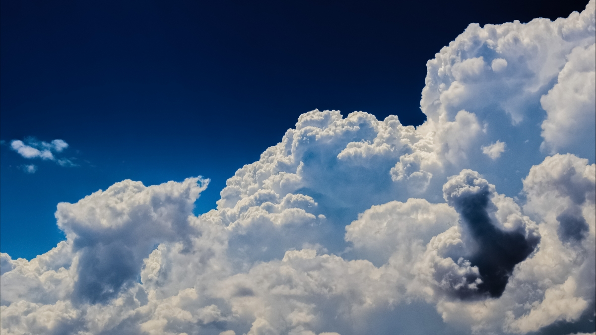 Cloud cumulus sky natural light 4