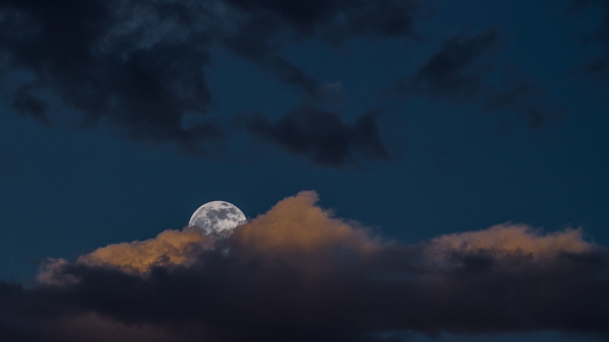 Moon 4K Wallpaper