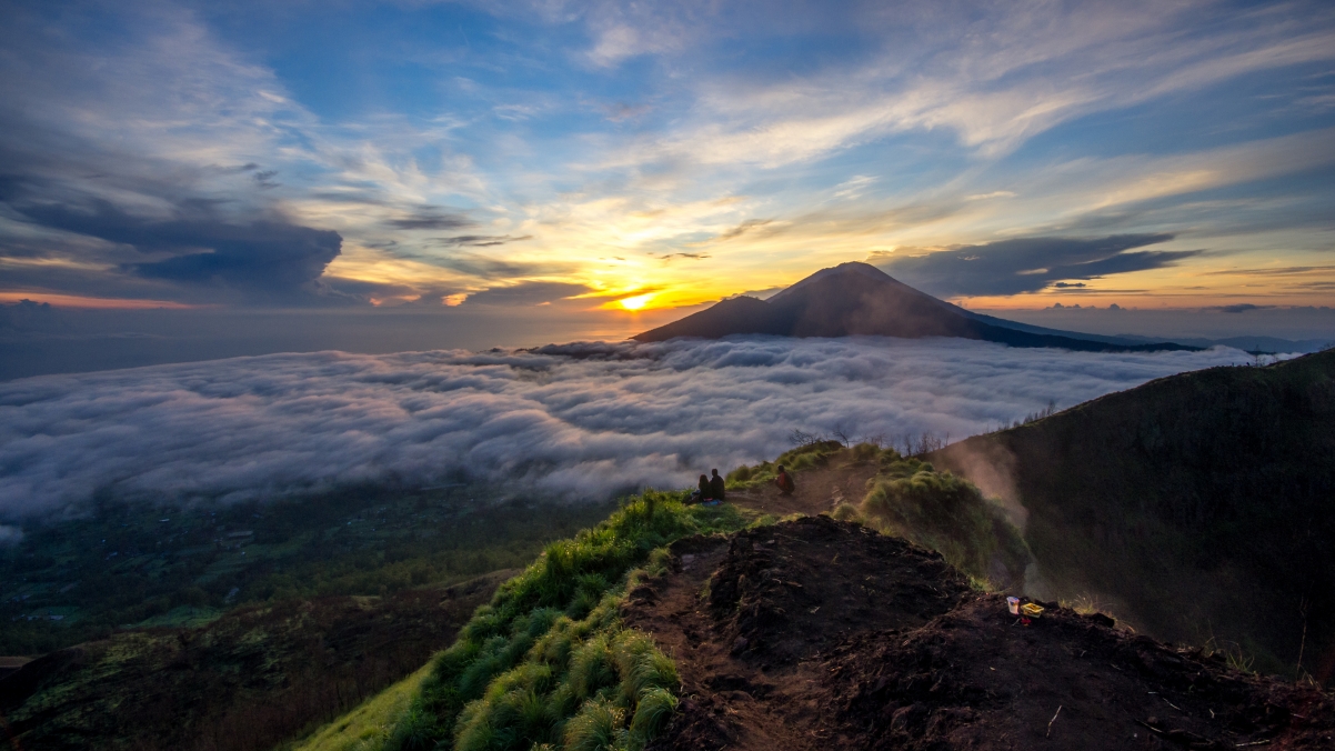 Baton Volcano, Indonesia