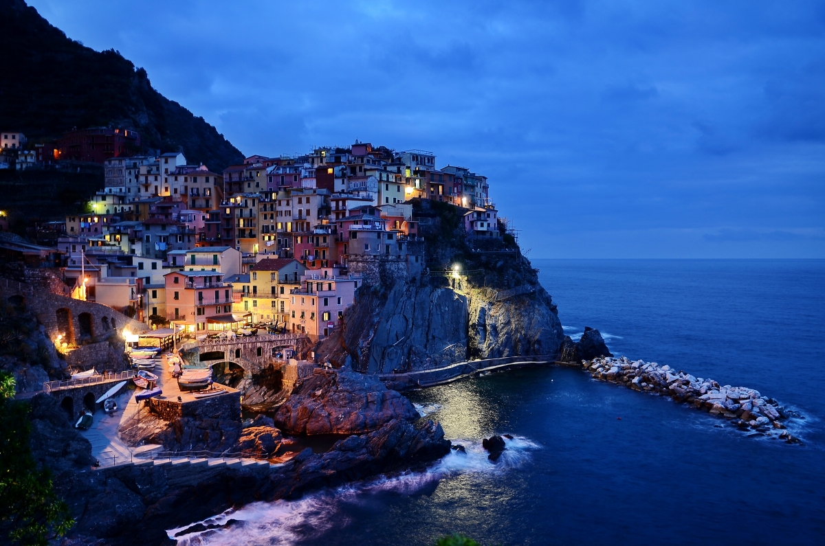 Sea water sunset in Cinque Terre, Italy