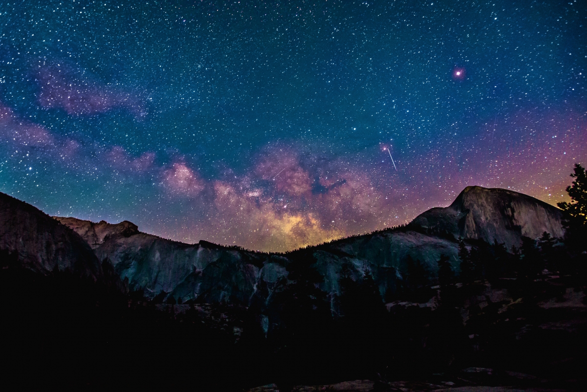 Night mountain starry sky landscape 4K wallpaper