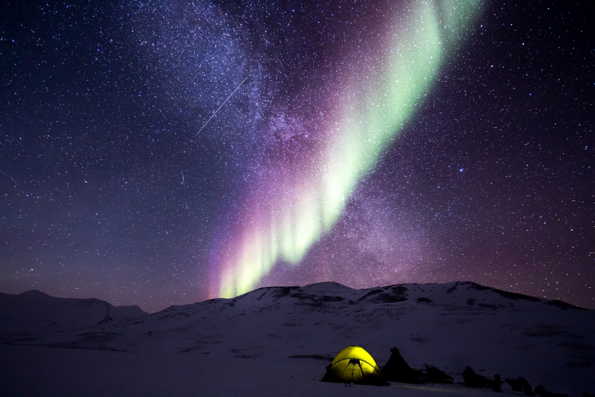 Night aurora snow arctic nature ah