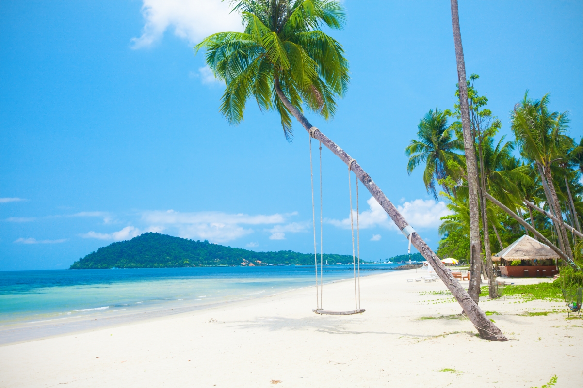 Sunny tropical paradise summer sea