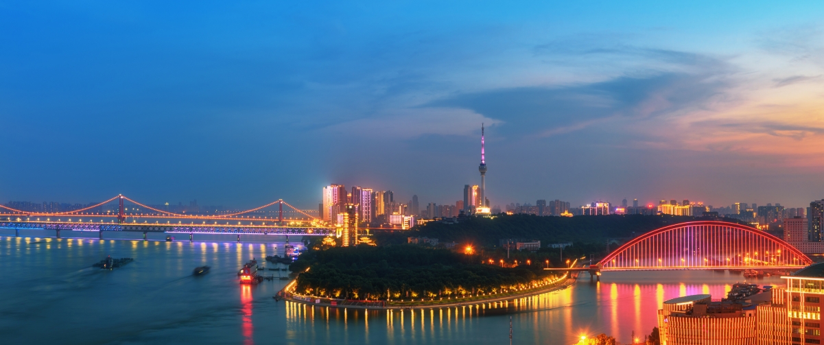 Wuhan Yangtze River Bridge at night 3440x1