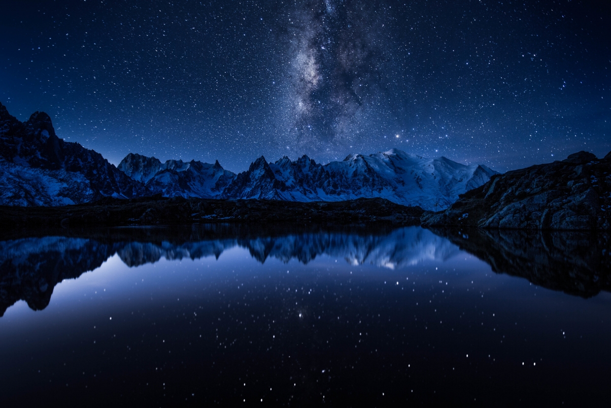 Night mountain lake star star sky wind