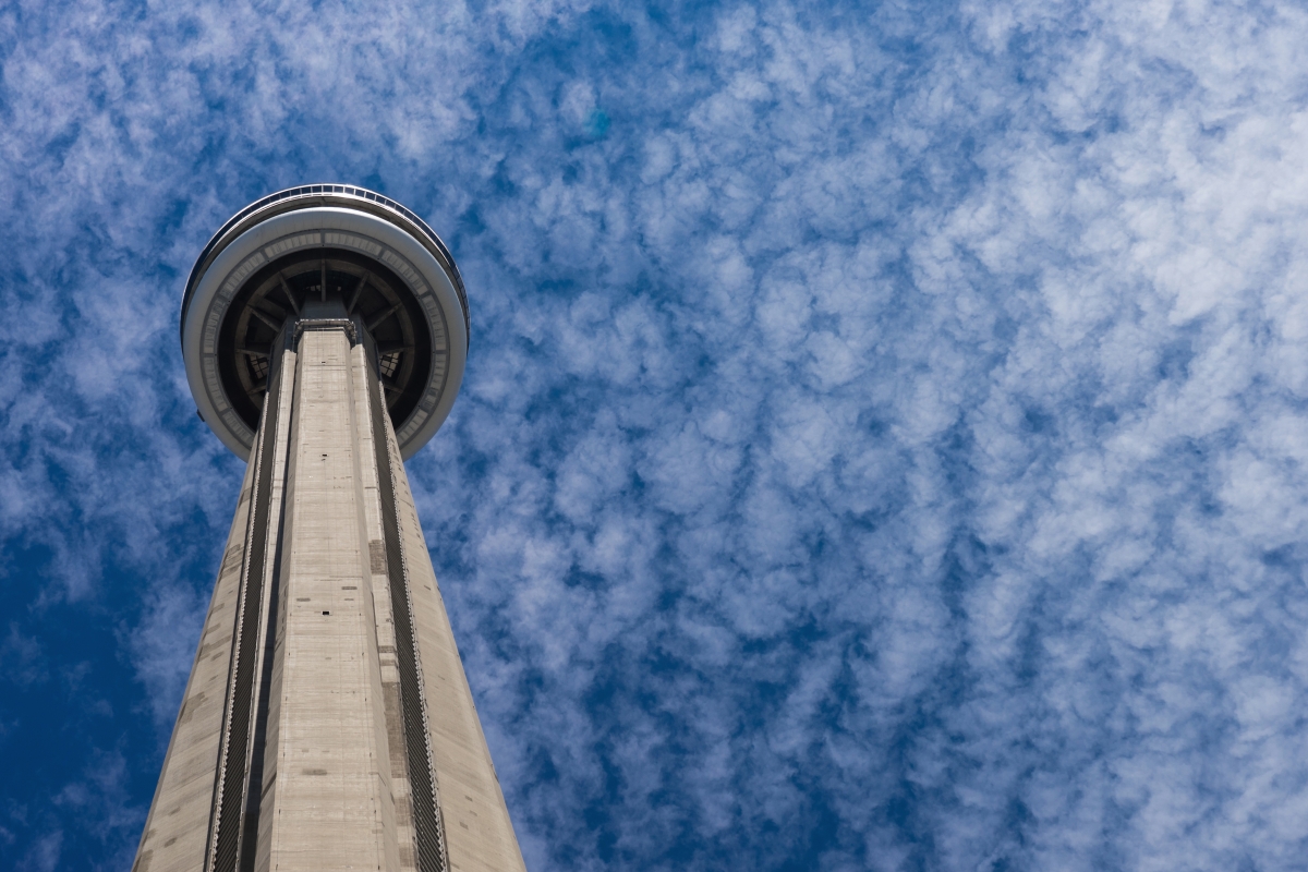 Sky pillar 5K picture