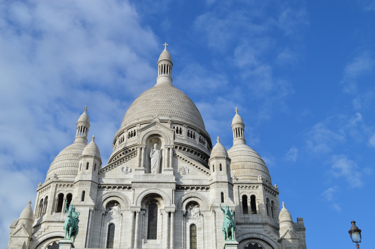 Sacred Heart Cathedral 6k Landscape Picture