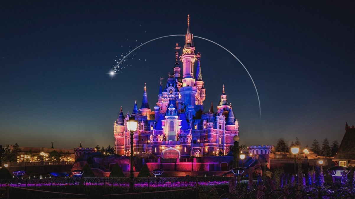 Shanghai disney night view 4k wallpaper