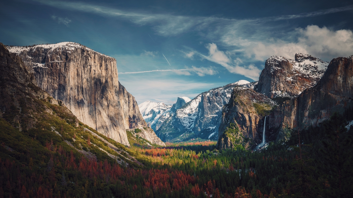 Mountain Panorama 4K Wallpaper