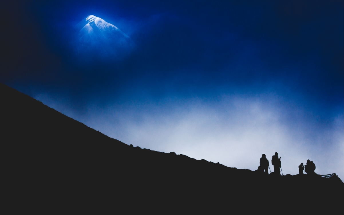 Mountain view, mountain top, clouds, fog, Nepal