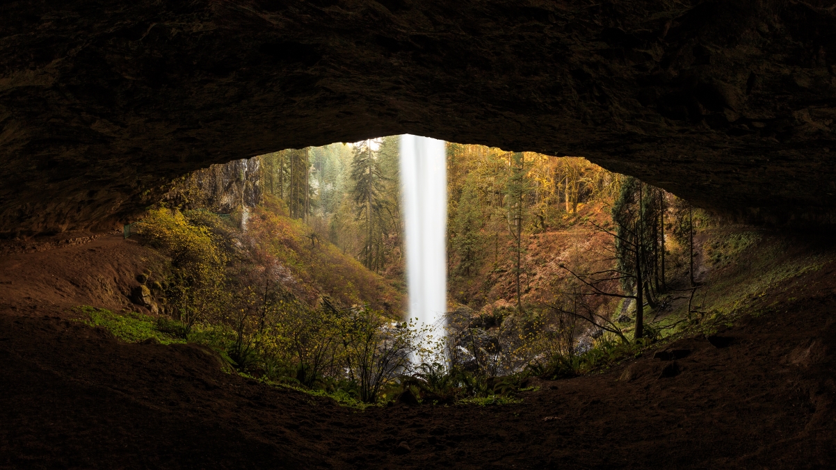 Waterfall Eye Cave 4K Scenic Wall