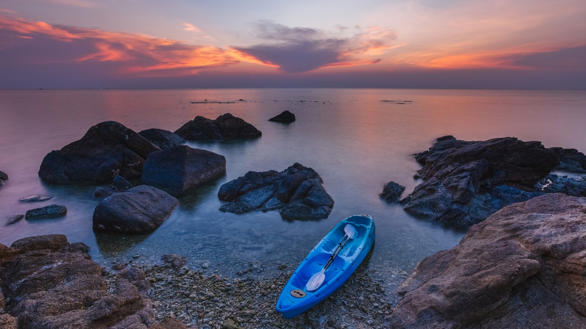 Koh Phangan sunset kayaking 4K wind