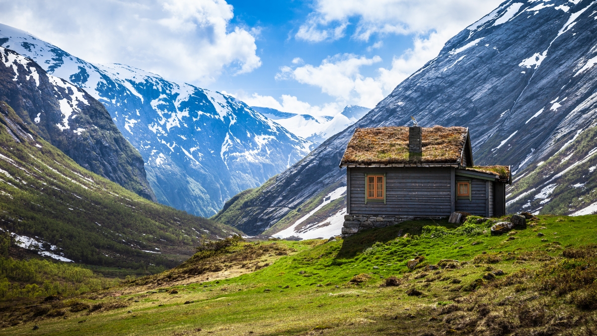Norwegian Valley Chalet 3840x216