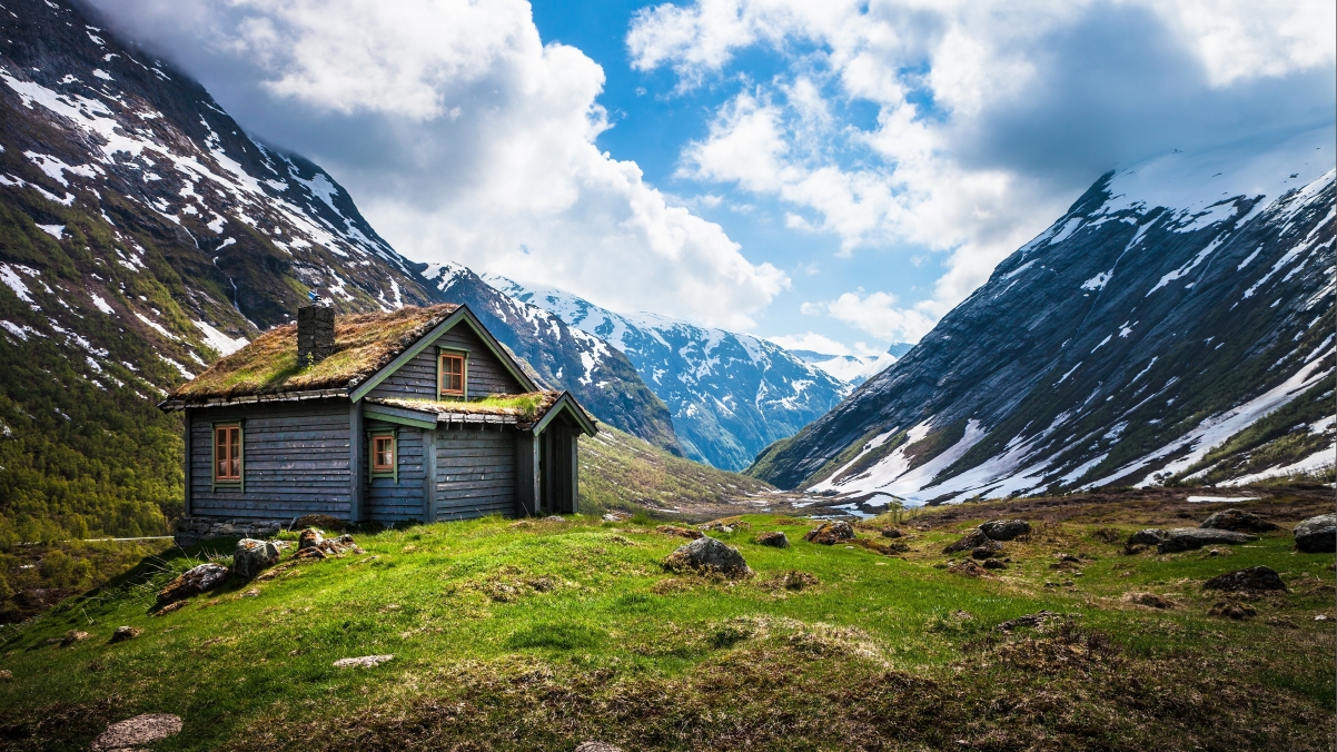 Norway Mountain Sky Cloud House 4K