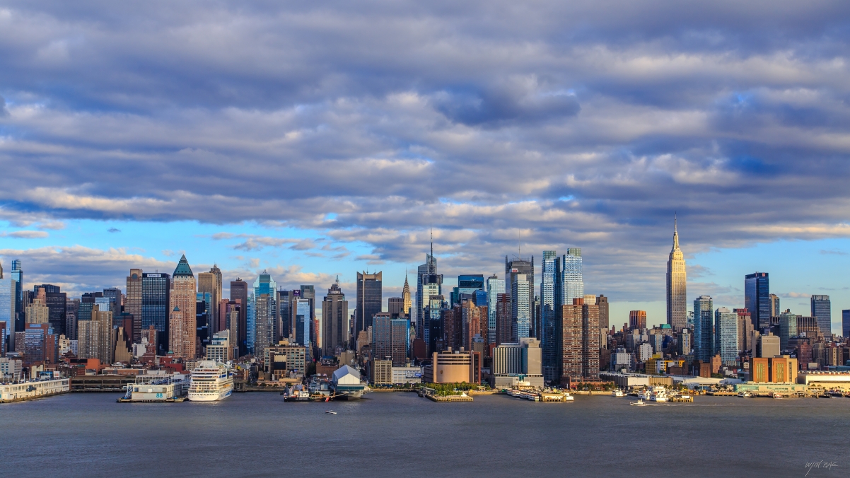 New York Manhattan autumn sky