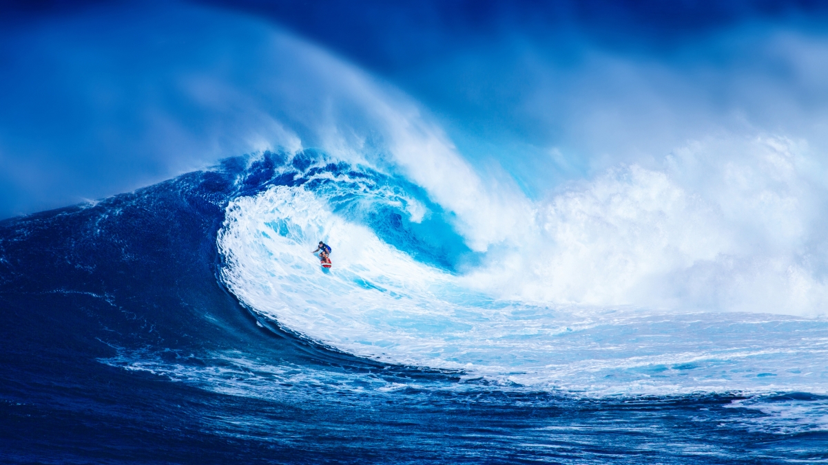 Beautiful blue ocean sea waves
