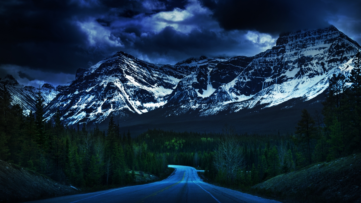 Beautiful Canadian Rockies Wind