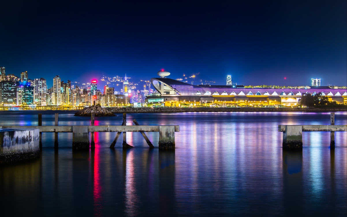 Beautiful seaside city night view 4K wall
