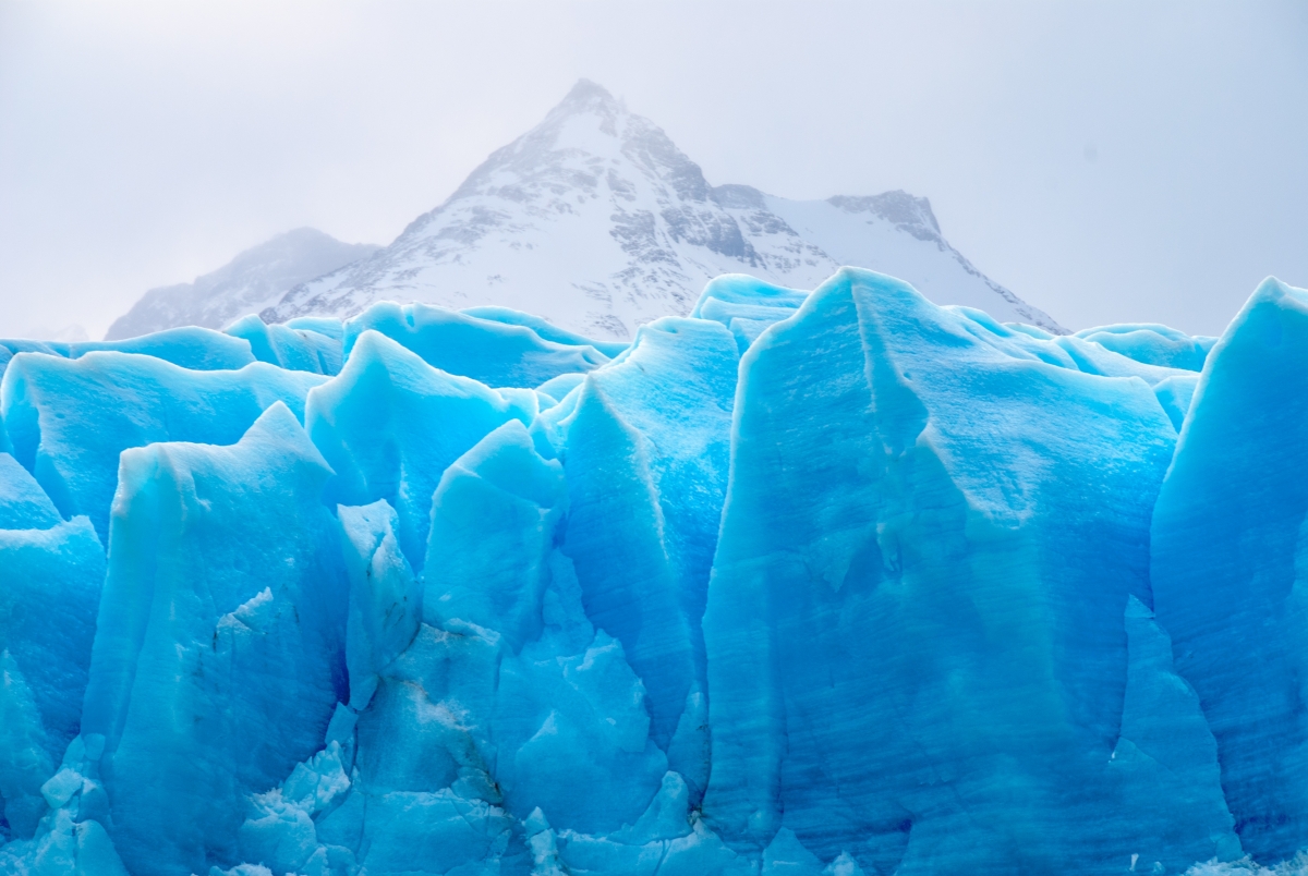 Beautiful glacier landscape 4k wallpaper