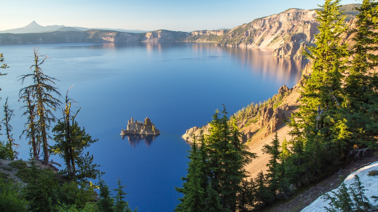Crater Lake, Oregon, U.S. 4K