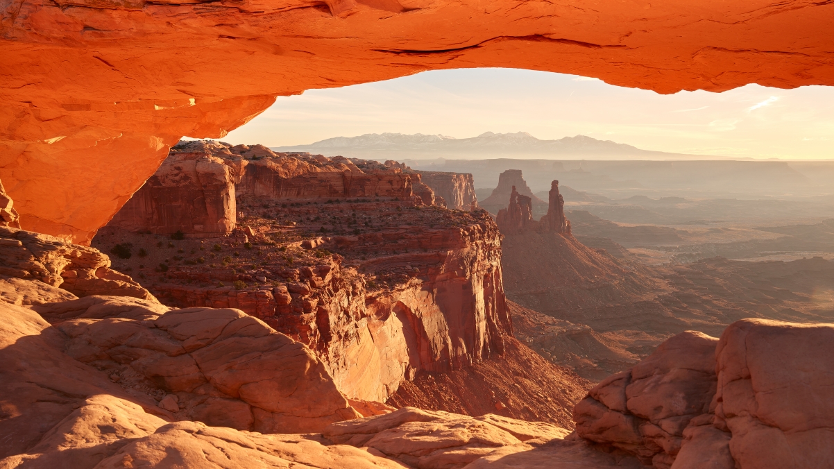 Mesa Arch, Canyonlands, Utah, USA