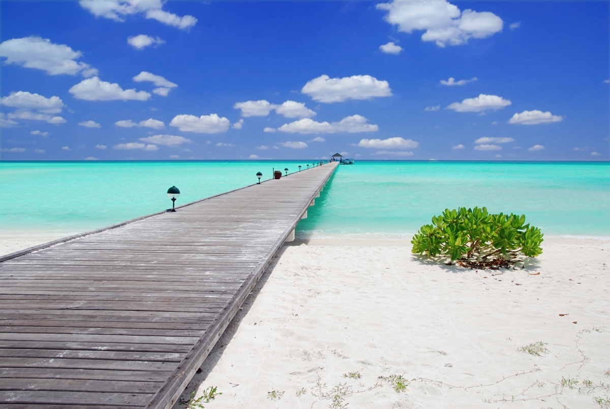 Maldives pier 4K landscape wall