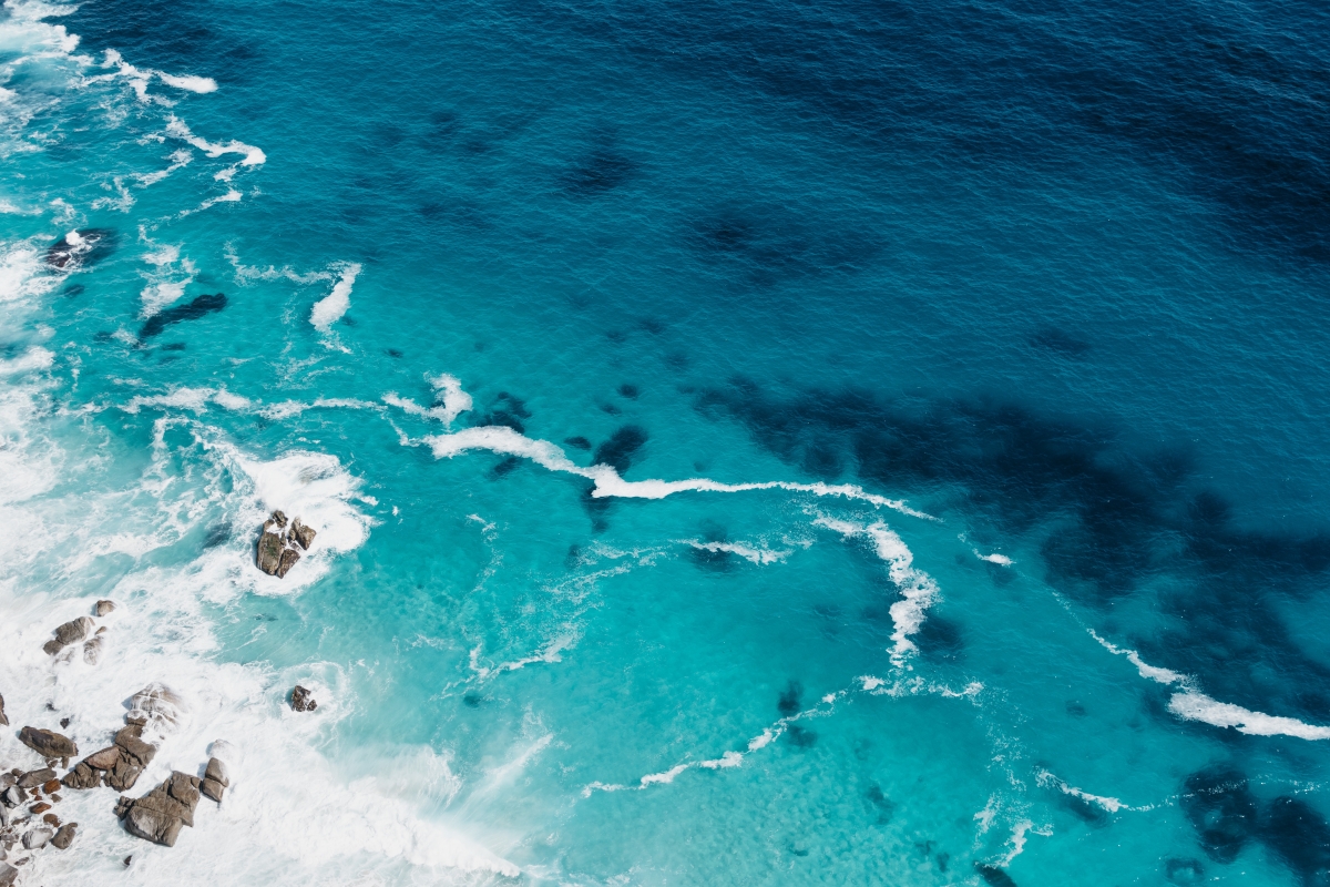 Blue ocean landscape 6K picture