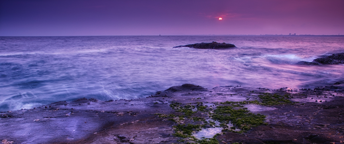 Enoshima sunset 3440x1440 wind