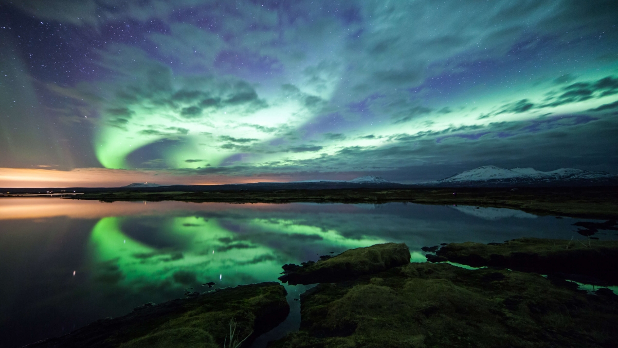 Aurora starry sky cloud lake high mountain down