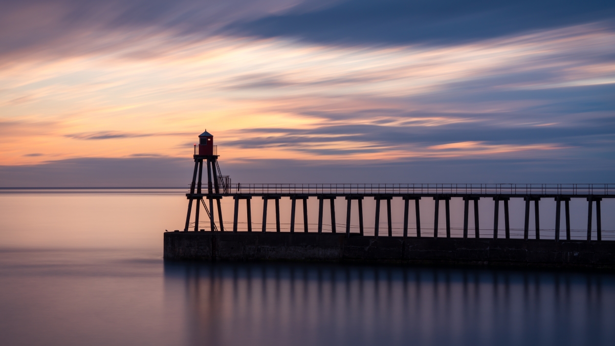 Whitby sunrise landscape 4k wallpaper