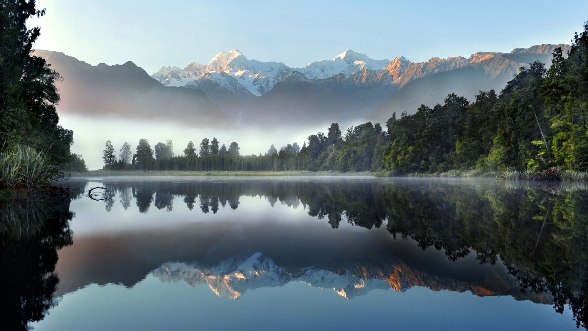 Lake and snow mountain 4k landscape wallpaper