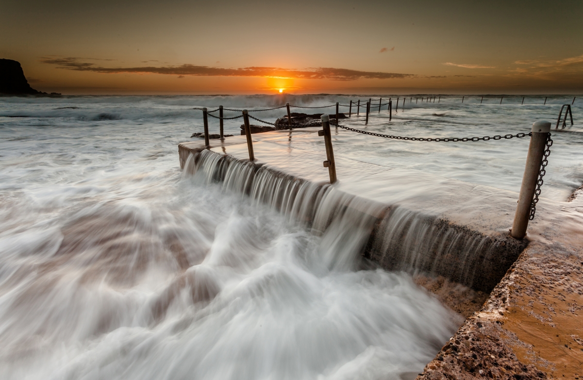 Sea wind, waves, and waterfall yards