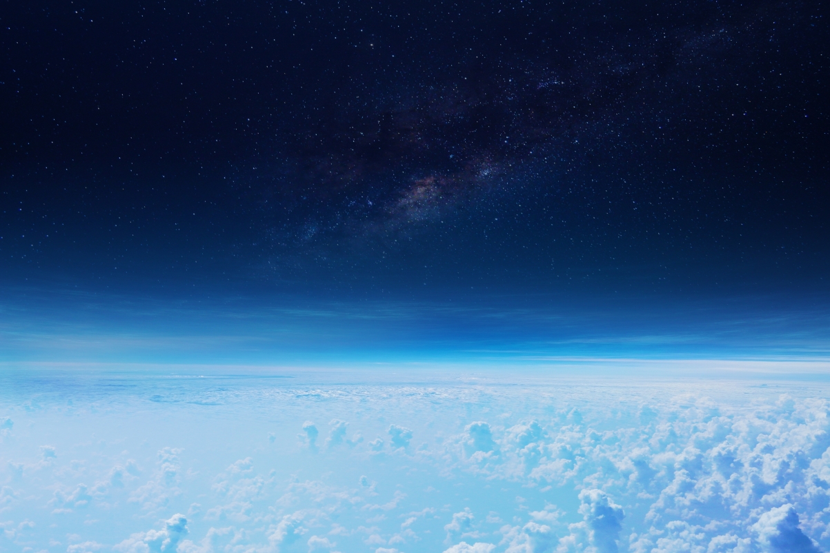 High-altitude clouds 5K landscape pictures