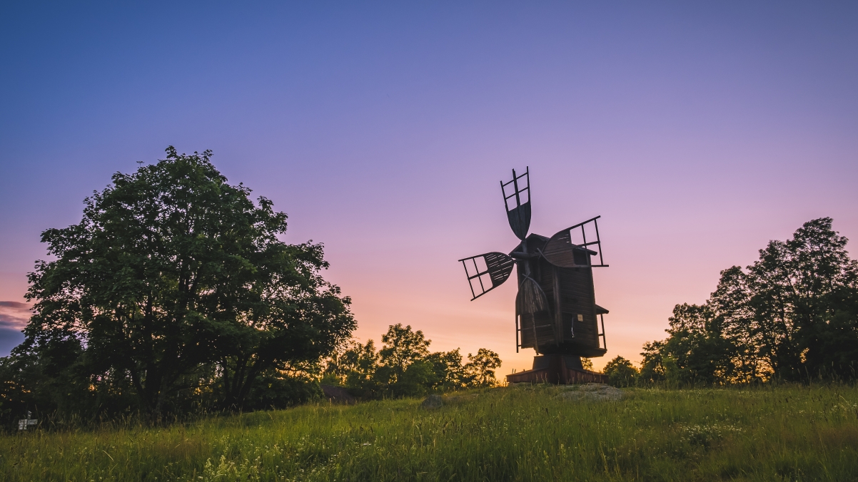 Finland old windmill 4K landscape wallpaper