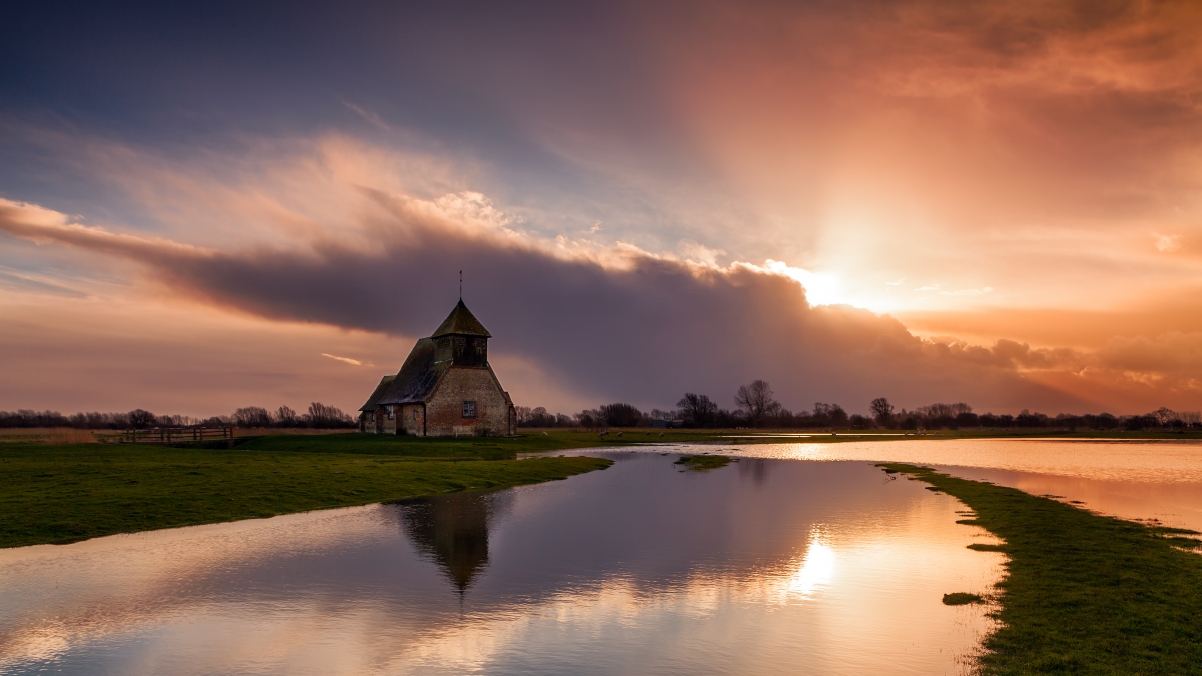 Fairfield Church landscape 4K wall