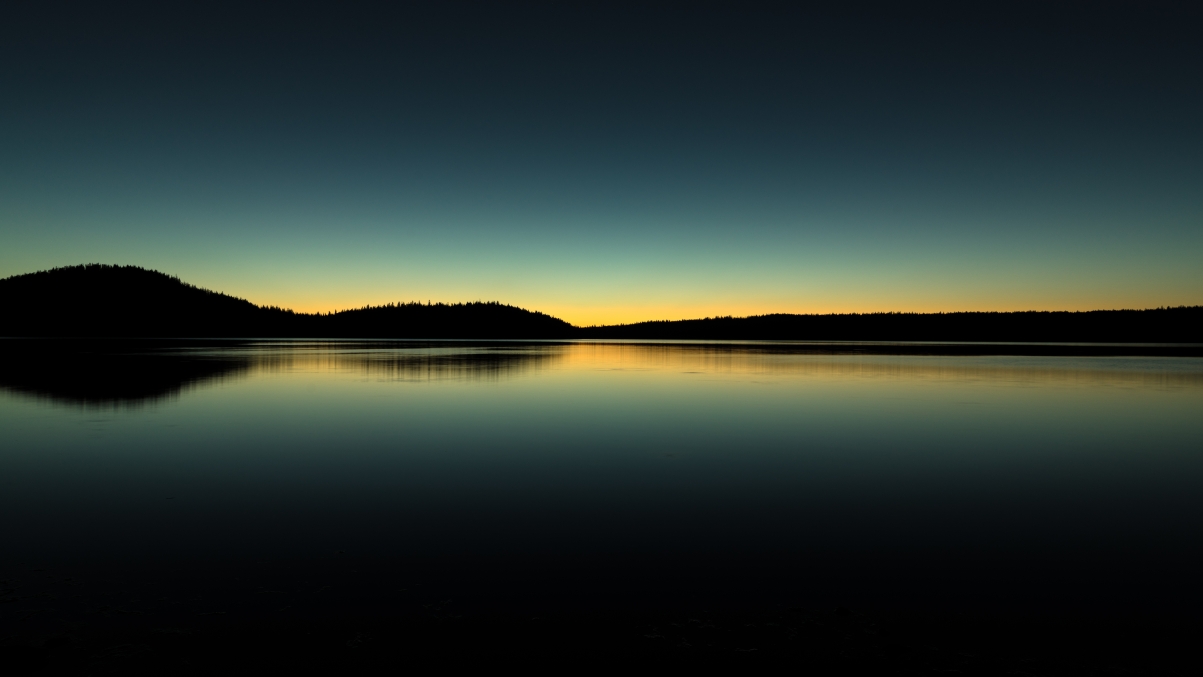 5K scenery of Lake Paulina, Oregon