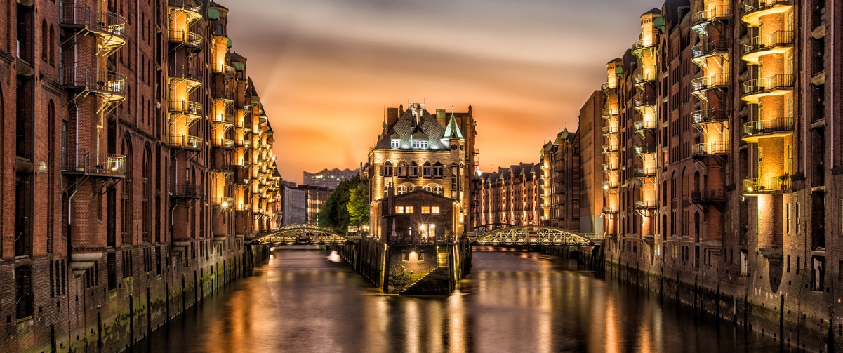 Hamburg Warehouse District, Germany 3440x144