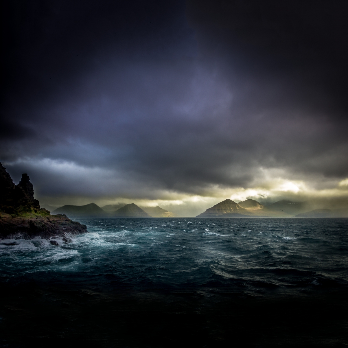 Sea sky dark clouds 5K landscape wall
