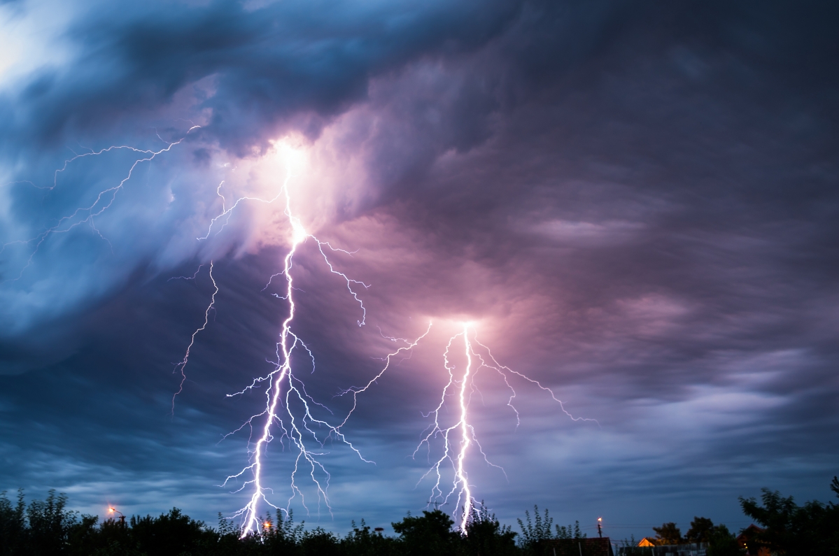Thunder Lightning 7K Wallpaper