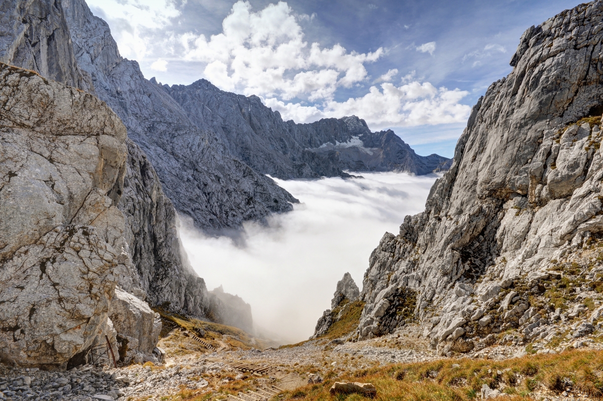 Zugspitze Cloud Rock Mountain Sky