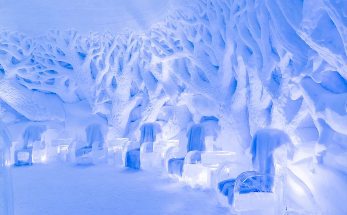 Ice sculpture Kirkenes norway mountain