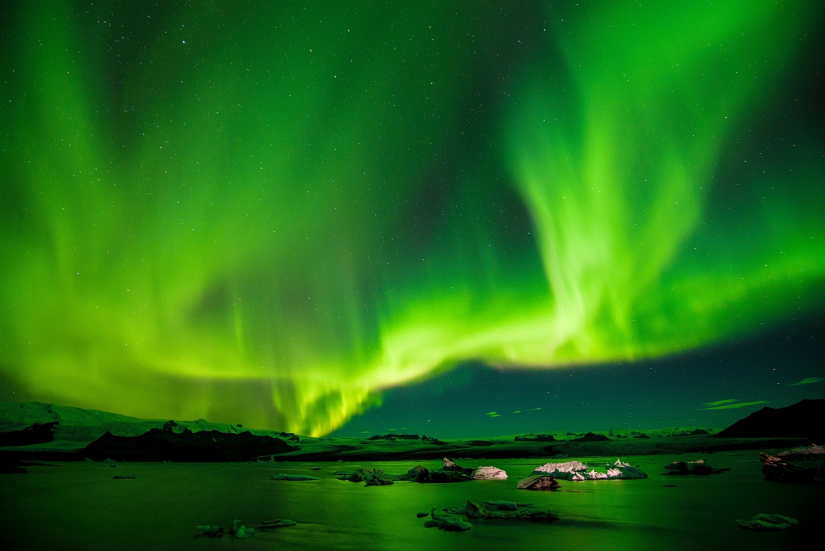 Northern Lights Starry Sky 4K HD Wallpaper