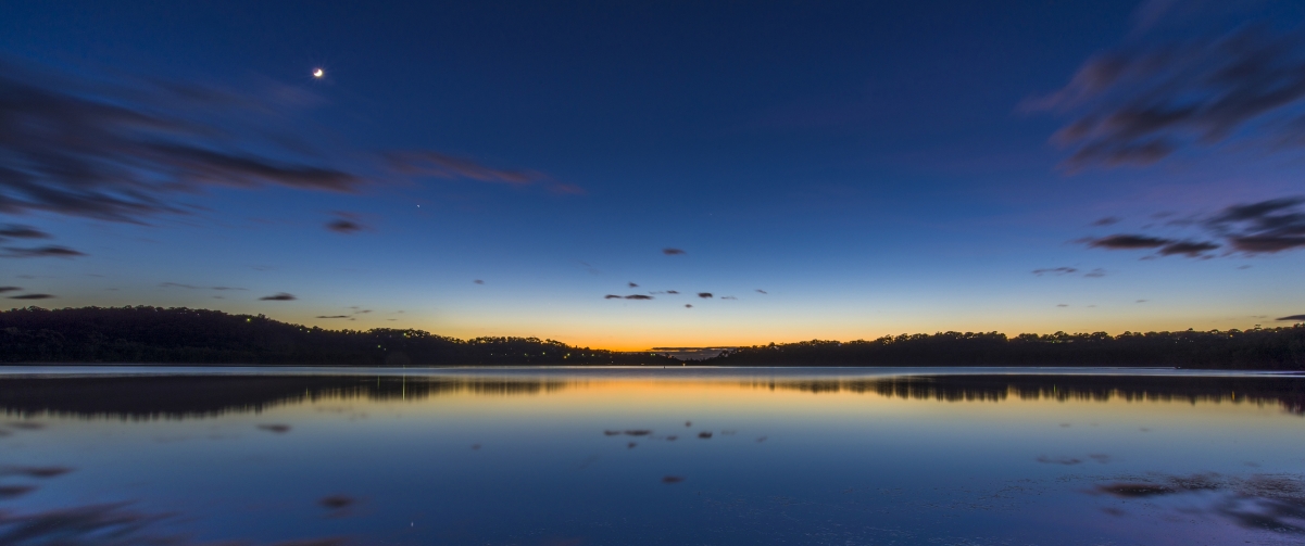 Sydney Lake, Australia 3440x144