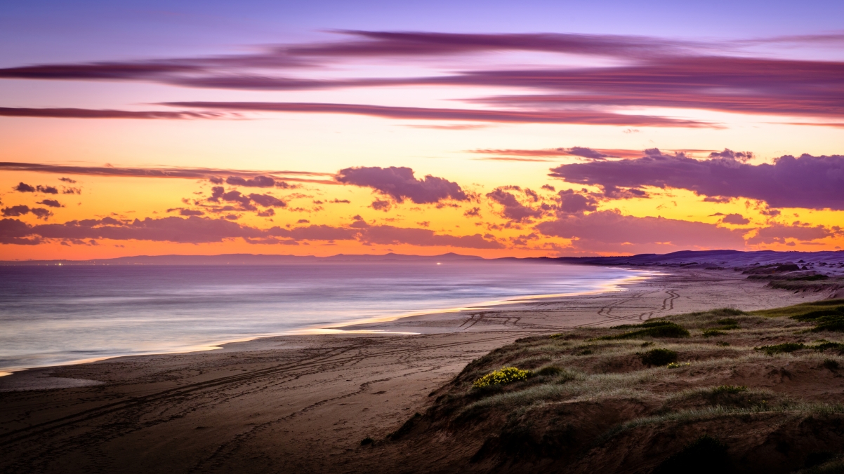 4k landscape wall in Anna Bay, Australia