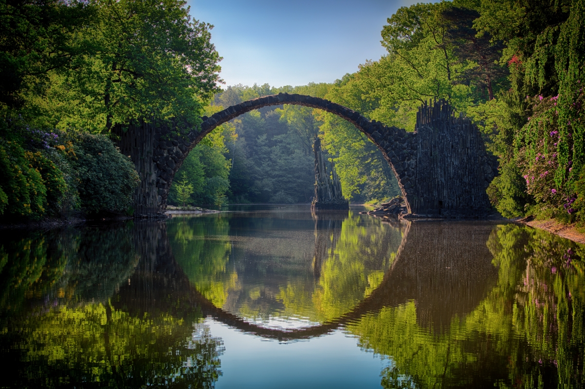 Devils Bridge bridge and green