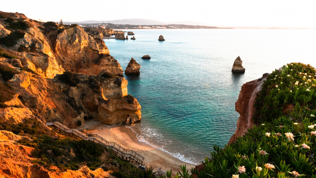 Camilo Beach beach landscape 4k