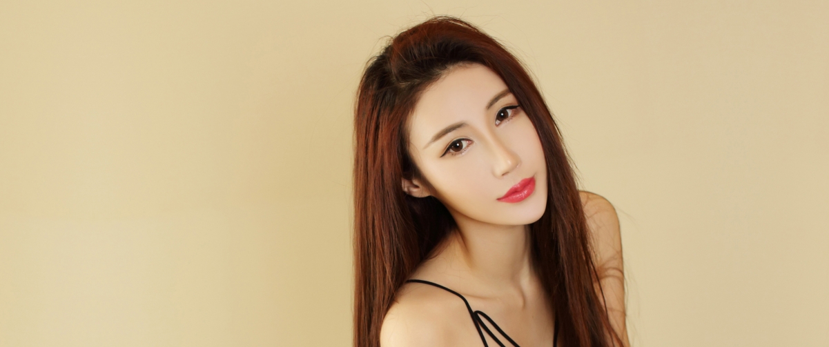 Long hair scented shoulder beauty Sun Mengyao 3440