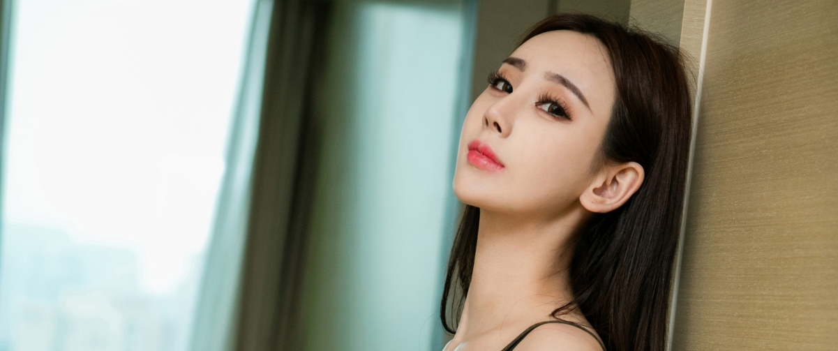 Long-haired beauty Yu Siqi 3440x144