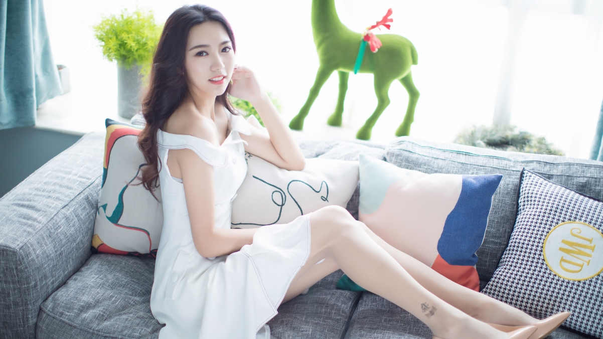 Yaner white skirt home beauty 4k