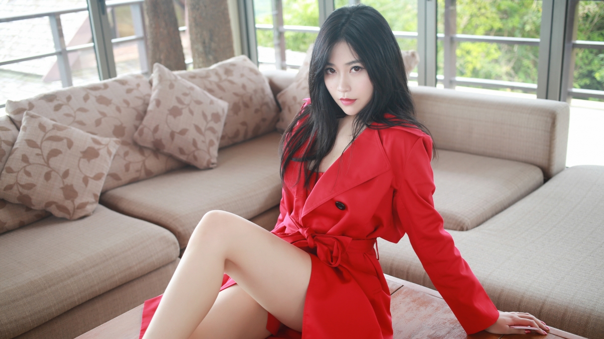 Promising Red Coat Beauty 4k Wallpaper